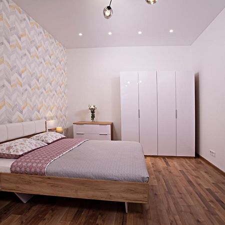 Arcadia Hills Apartment Одесса Экстерьер фото